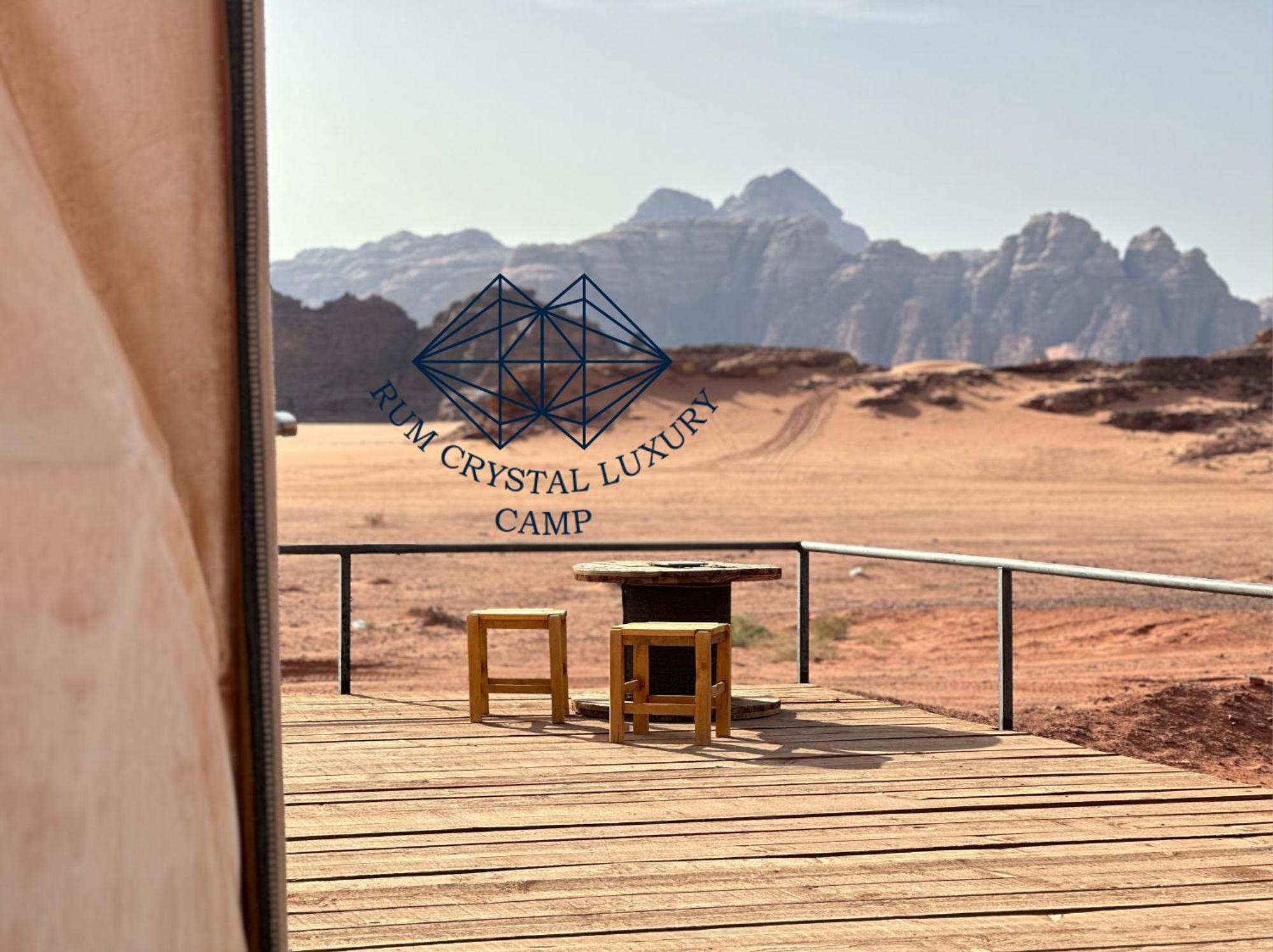 Rum Crystal Luxury Camp Вади Рум Екстериор снимка
