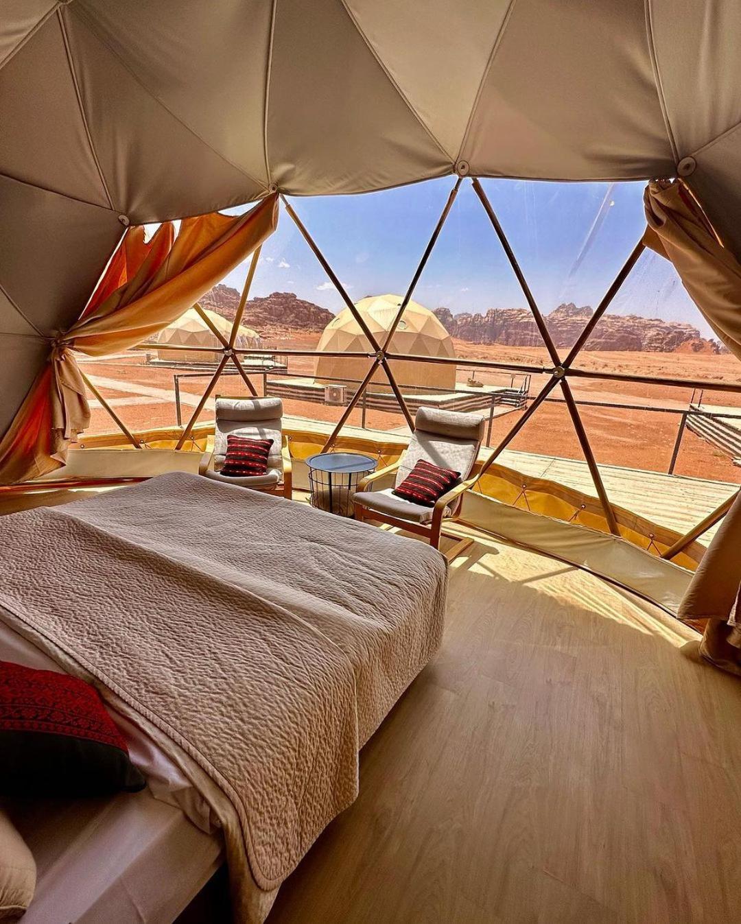 Rum Crystal Luxury Camp Вади Рум Екстериор снимка
