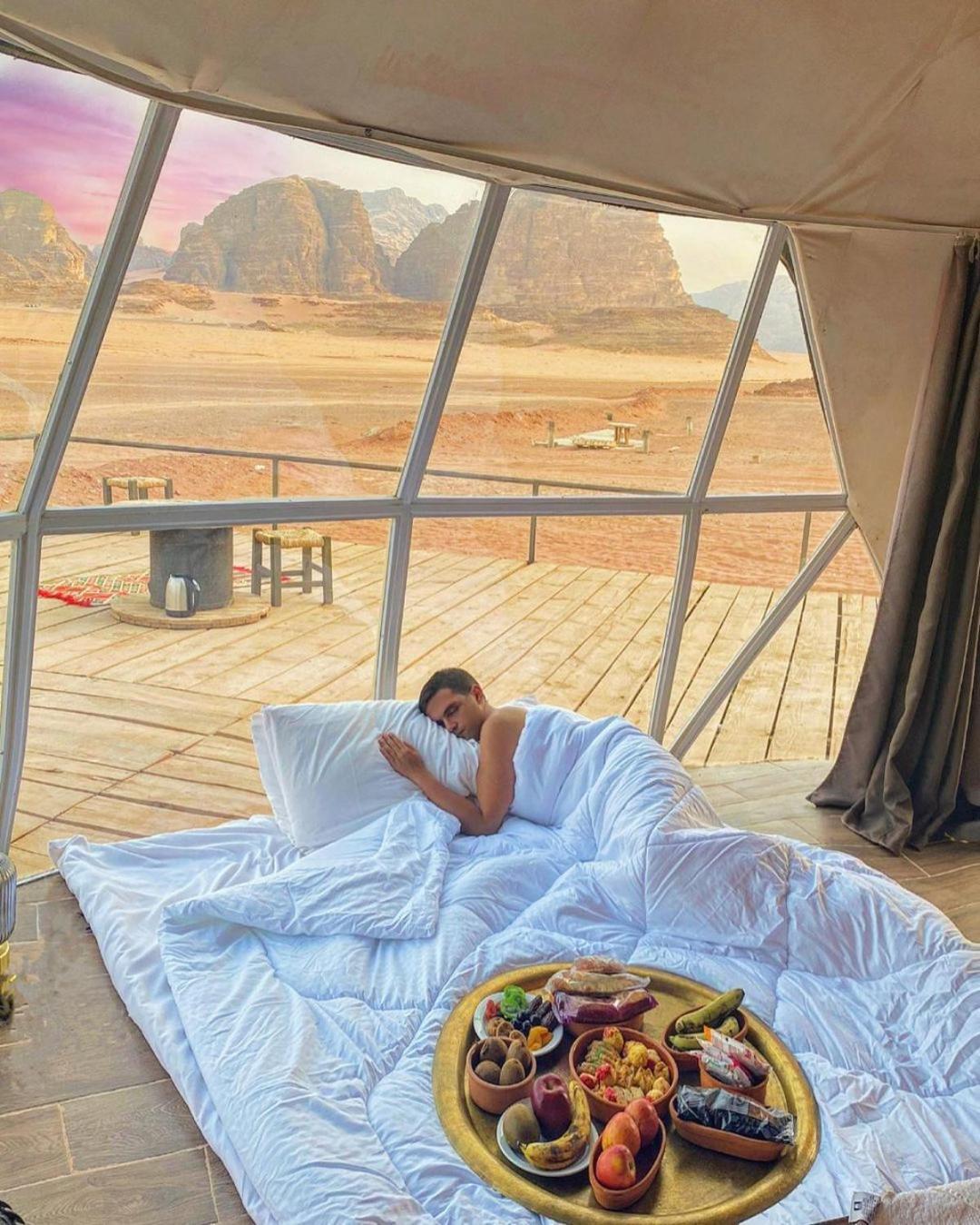Rum Crystal Luxury Camp Вади Рум Екстериор снимка