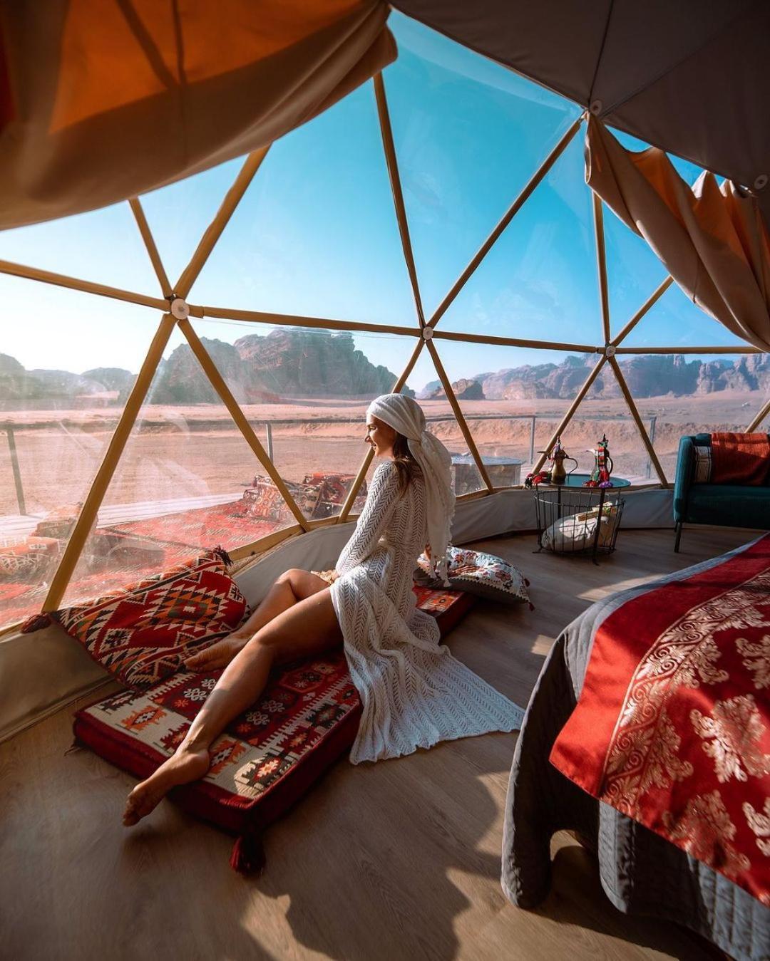 Rum Crystal Luxury Camp Вади Рум Екстериор снимка